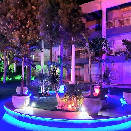 Barak Royal Suites 52 Garden - חמש דקות מהים ומהטיילת Eilat Kültér fotó