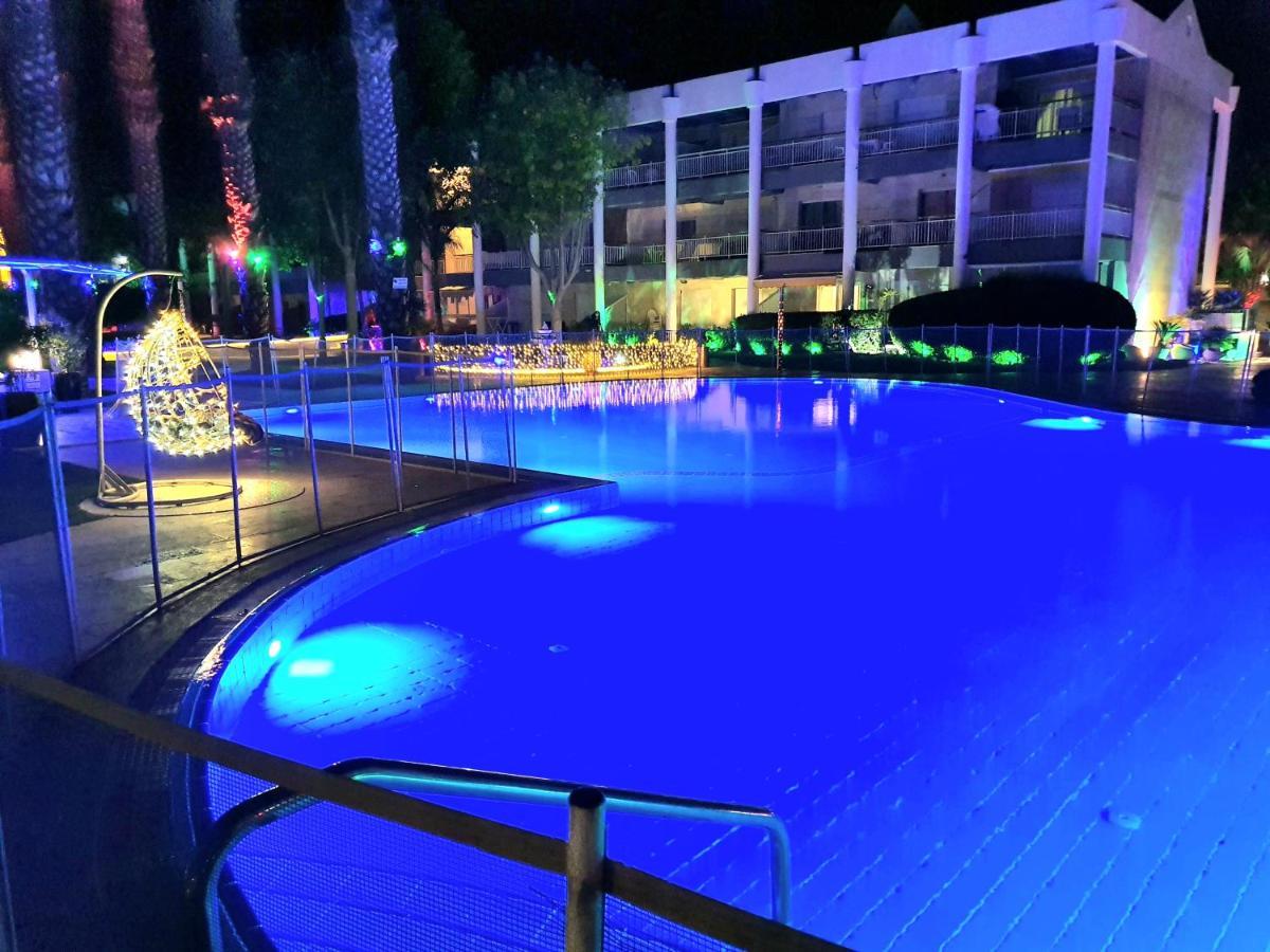Barak Royal Suites 52 Garden - חמש דקות מהים ומהטיילת Eilat Kültér fotó