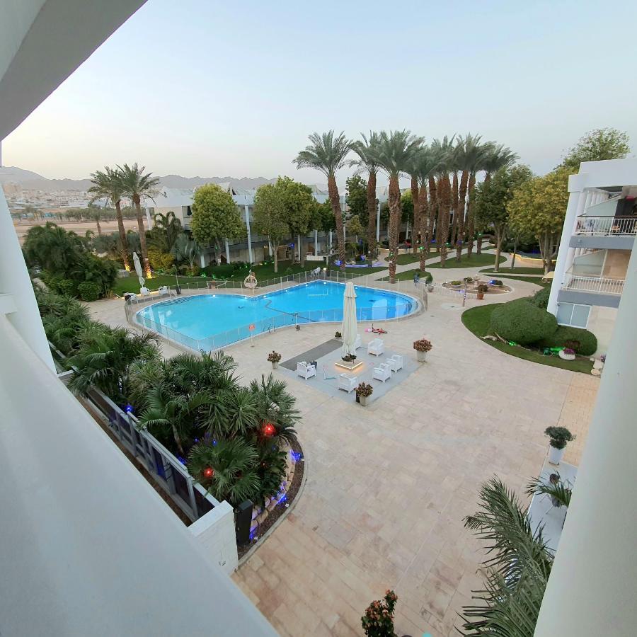 Barak Royal Suites 52 Garden - חמש דקות מהים ומהטיילת Eilat Kültér fotó