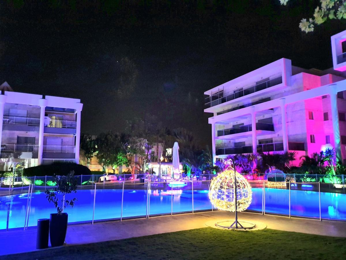 Barak Royal Suites 52 Garden - חמש דקות מהים ומהטיילת Eilat Kültér fotó