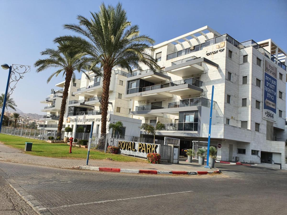 Barak Royal Suites 52 Garden - חמש דקות מהים ומהטיילת Eilat Kültér fotó